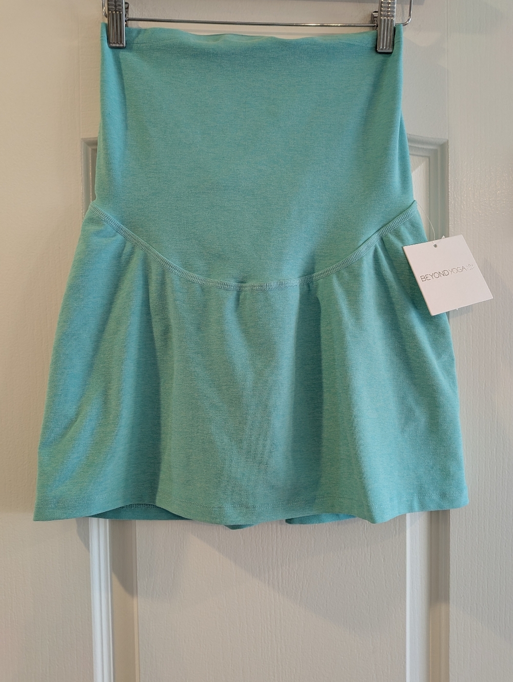 Beyond The Bump Maternity Spacedye Hot Shot Circle Skort Aquamarine Size XS NWT